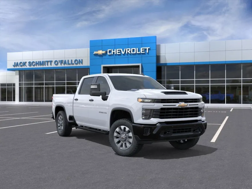 2025 Chevrolet Silverado 2500HD Custom photo 1
