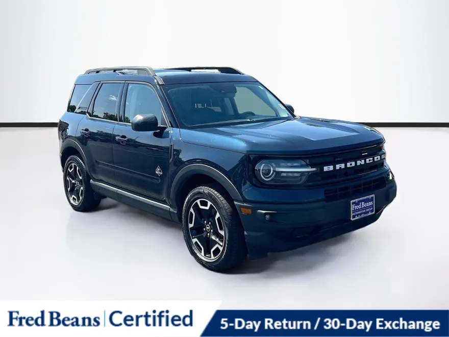 2021 Ford Bronco Sport Outer Banks photo 1