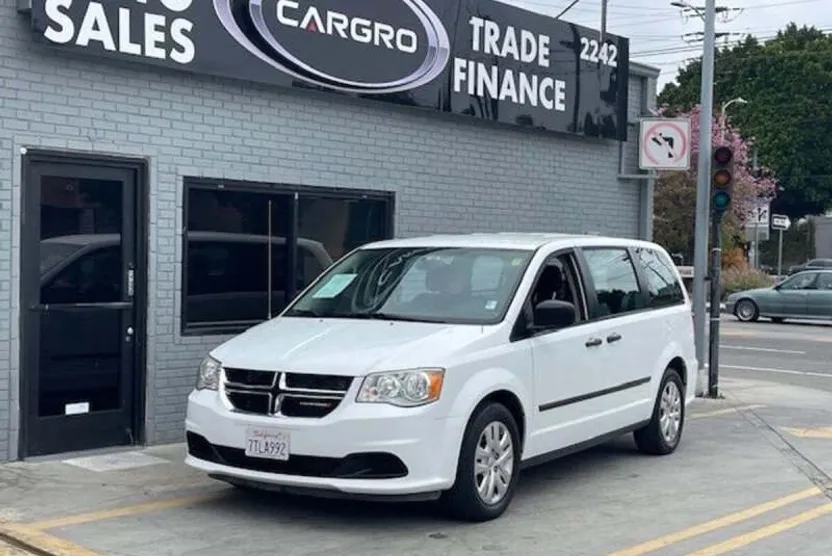 2016 Dodge Grand Caravan Value Package photo 1