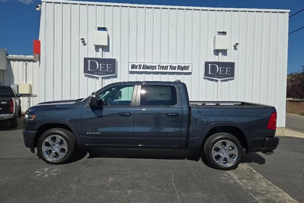 2026 Ram 1500 Big Horn photo 1