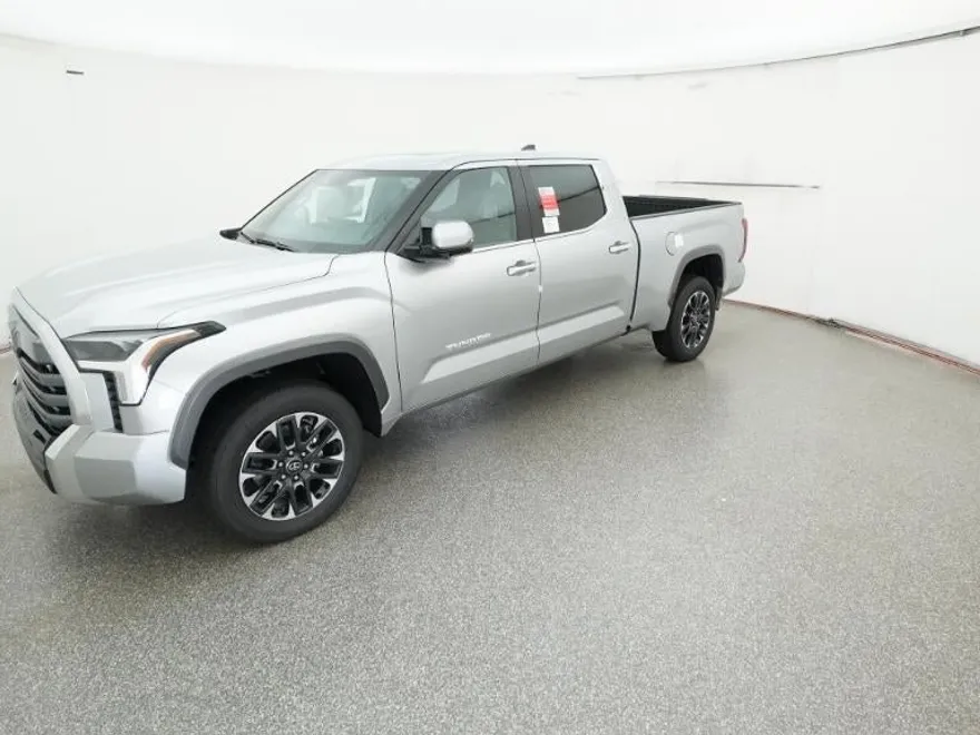 2025 Toyota Tundra Limited photo 1