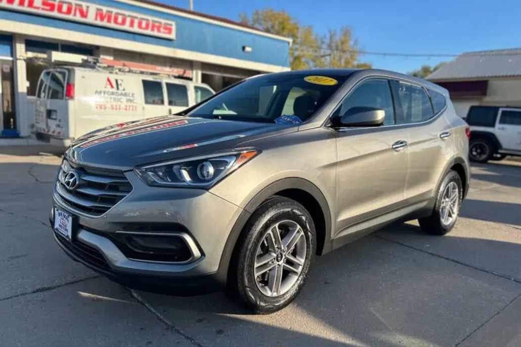 2017 Hyundai Santa Fe Sport Base photo 1