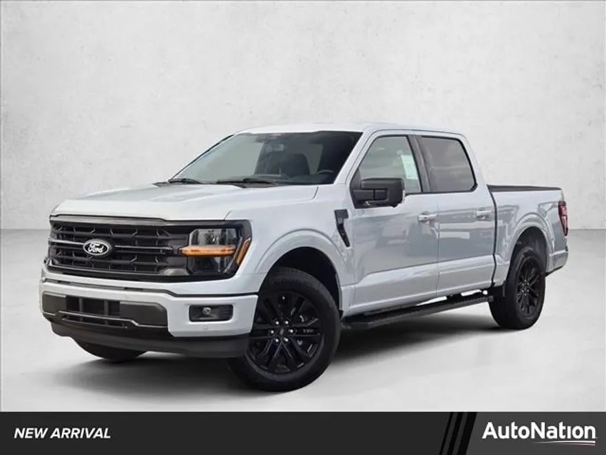 2025 Ford F-150 XLT photo 1