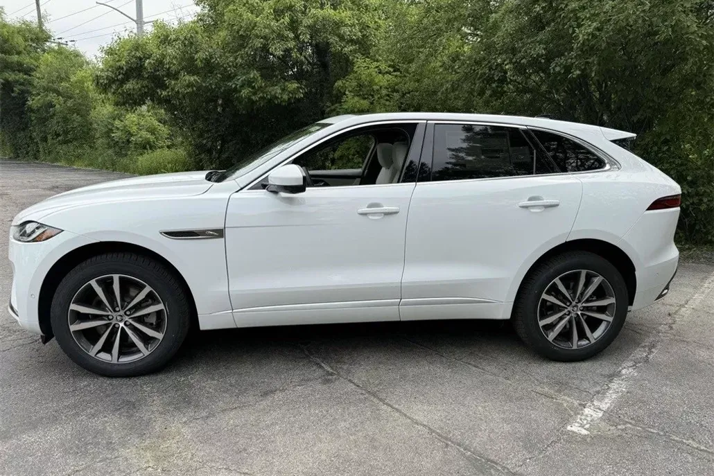 2026 Jaguar F-PACE P250 R-Dynamic S photo 1