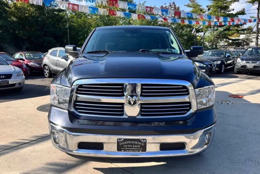 2017 Ram 1500 Big Horn photo 1
