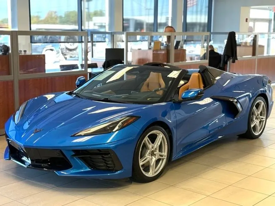 2024 Chevrolet Corvette Stingray 2LT photo 1