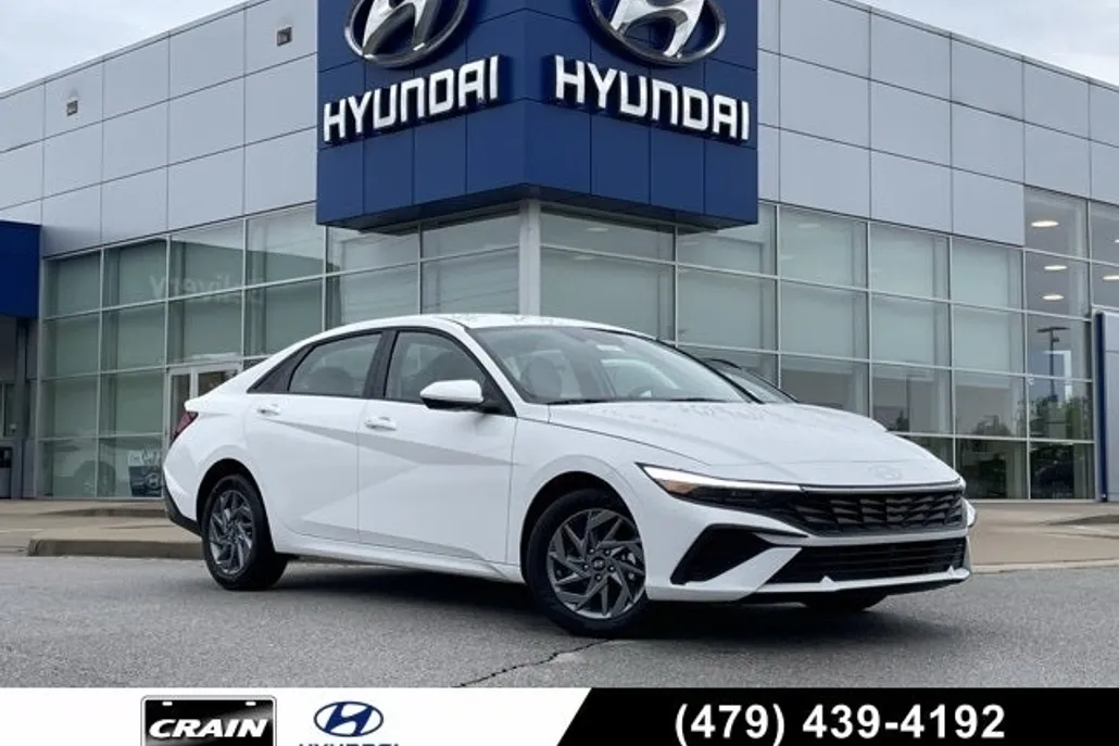2025 Hyundai Elantra Hybrid Blue photo 1