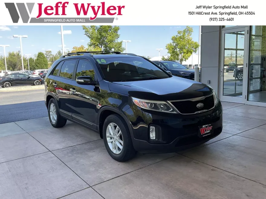 2014 Kia Sorento LX photo 1