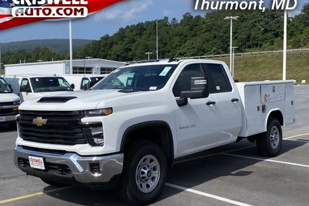 2025 Chevrolet Silverado 3500HD Work Truck photo 1