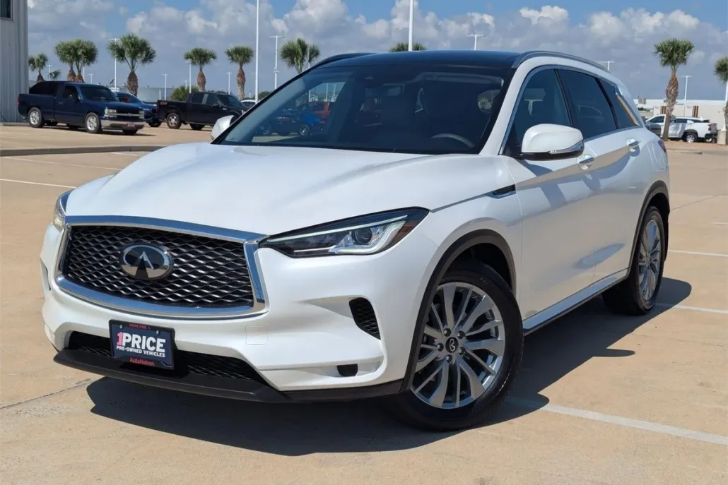 2025 Infiniti QX50 Luxe photo 1