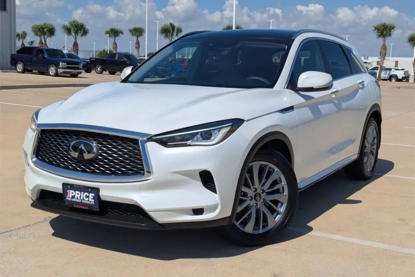 2025 Infiniti QX50 Luxe photo 1