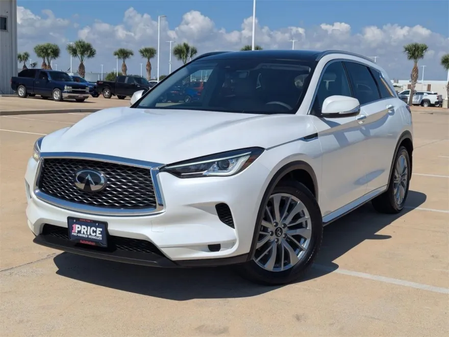 2025 Infiniti QX50 Luxe photo 1