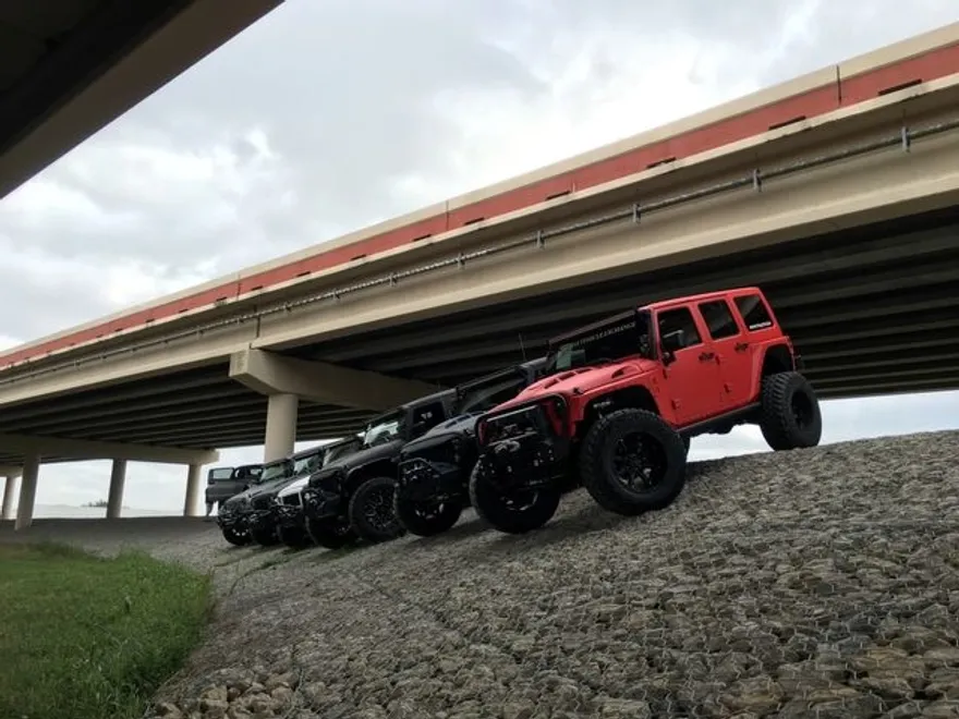 2023 Jeep Wrangler Unlimited Sport photo 1