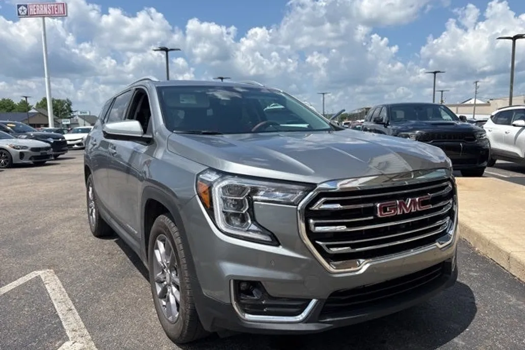 2024 Gmc Terrain SLT photo 1