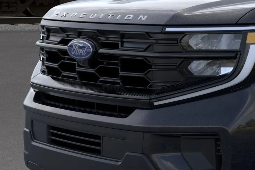 2025 Ford Expedition MAX photo 1