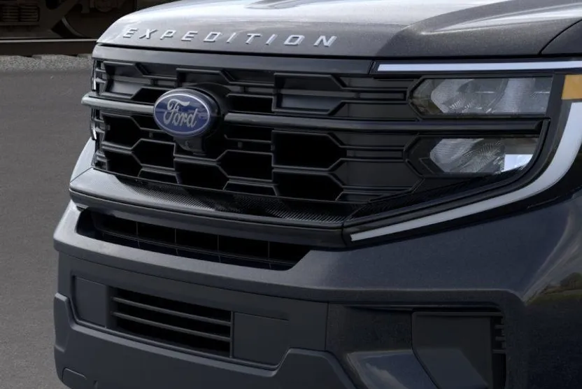 2025 Ford Expedition MAX photo 1