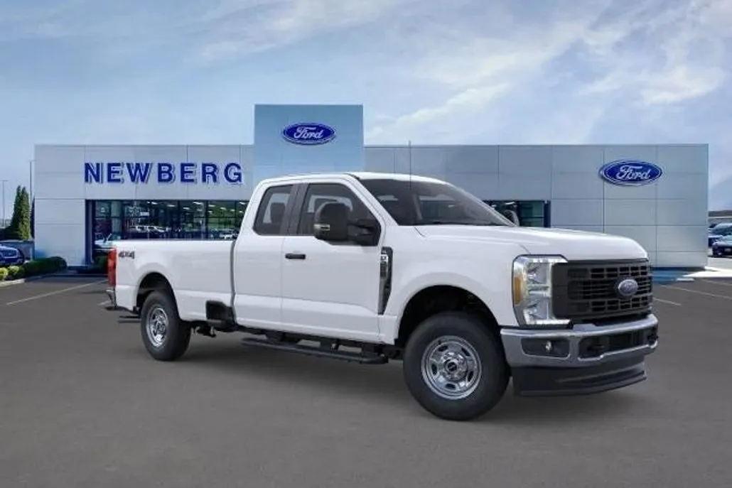 2025 Ford F-250 XL photo 1