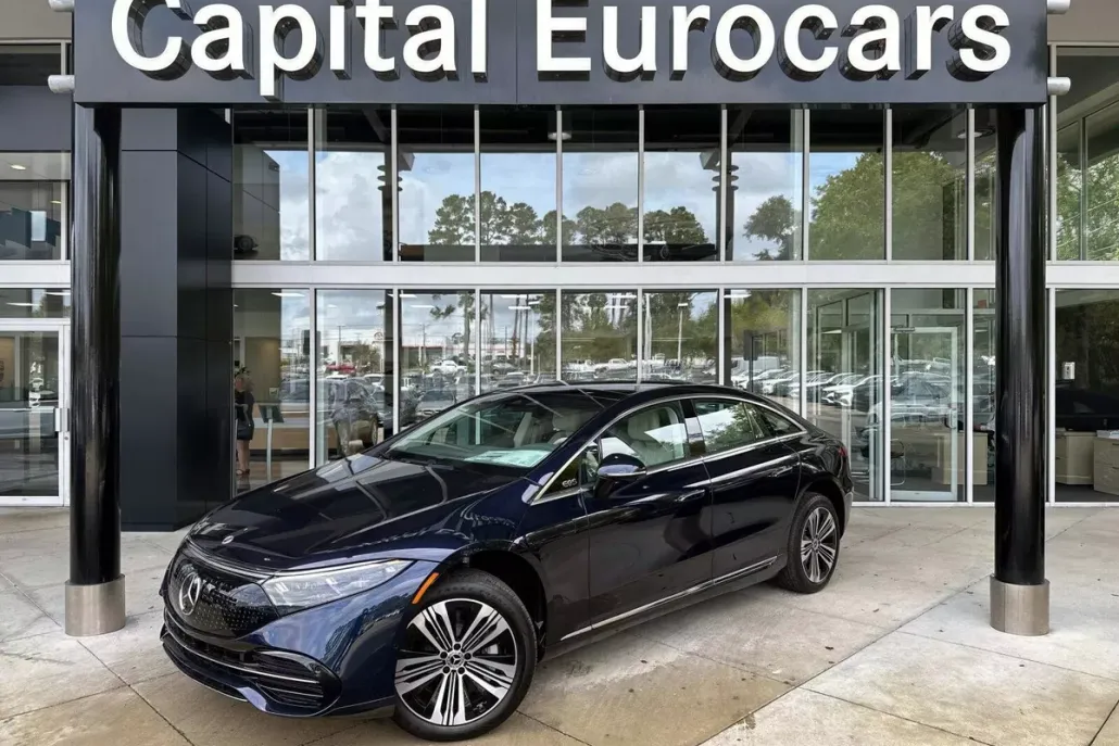 2024 Mercedes Benz EQS-Class Sedan photo 1