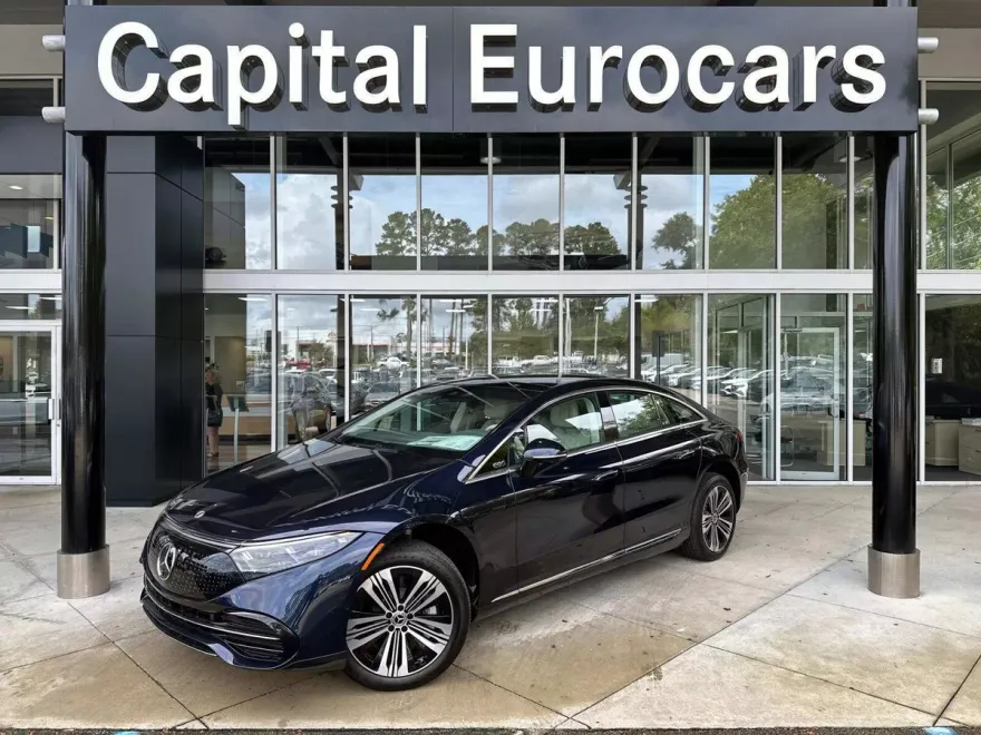 2024 Mercedes Benz EQS-Class Sedan photo 1