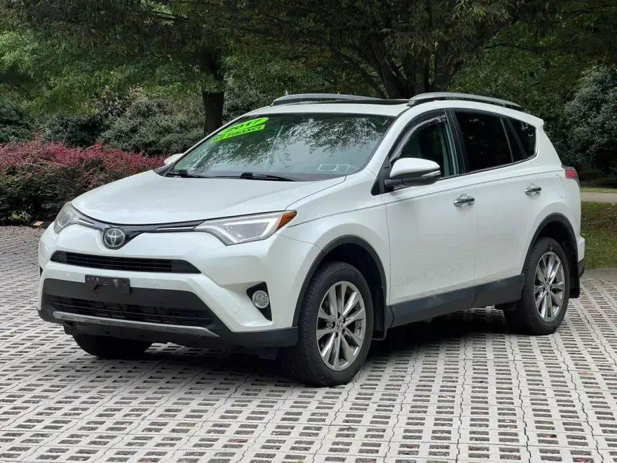 2017 Toyota RAV4 Limited Sport photo 1