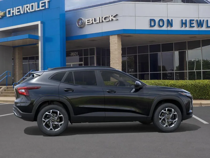 2026 Chevrolet Trax photo 1