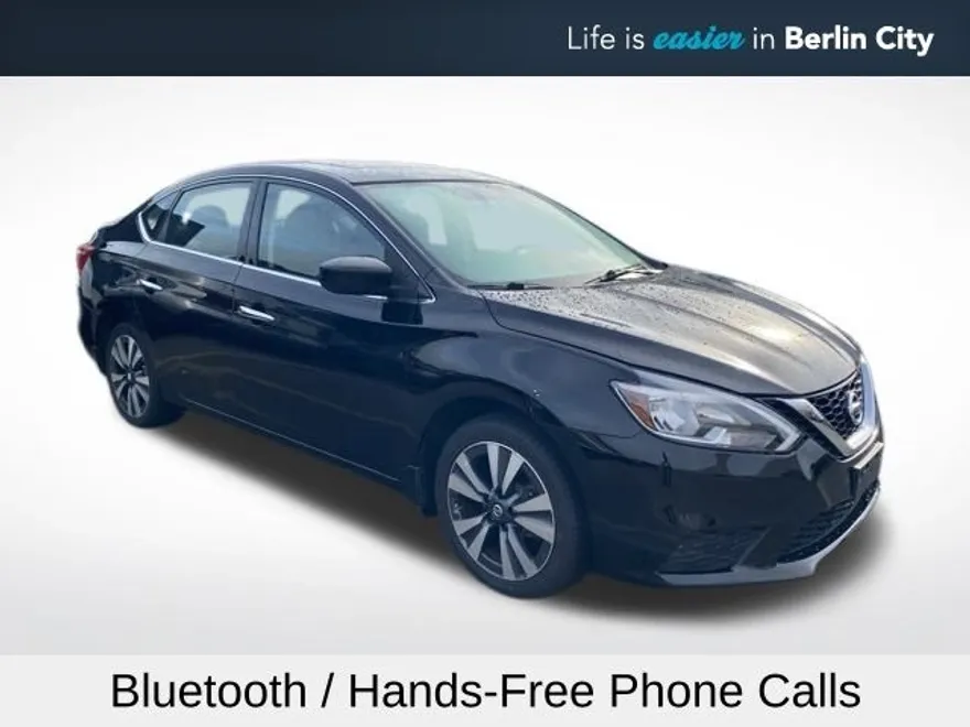 2019 Nissan Sentra SV photo 1