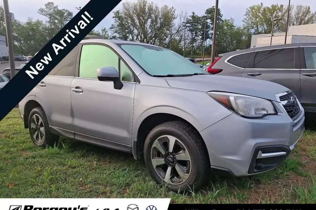 2017 Subaru Forester 2.5i Limited photo 1