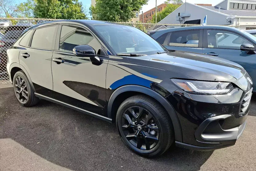 2025 Honda HR-V Sport photo 1
