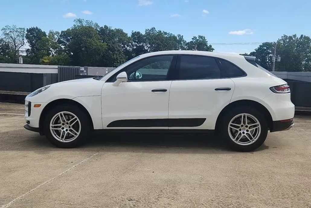 2019 Porsche Macan photo 1