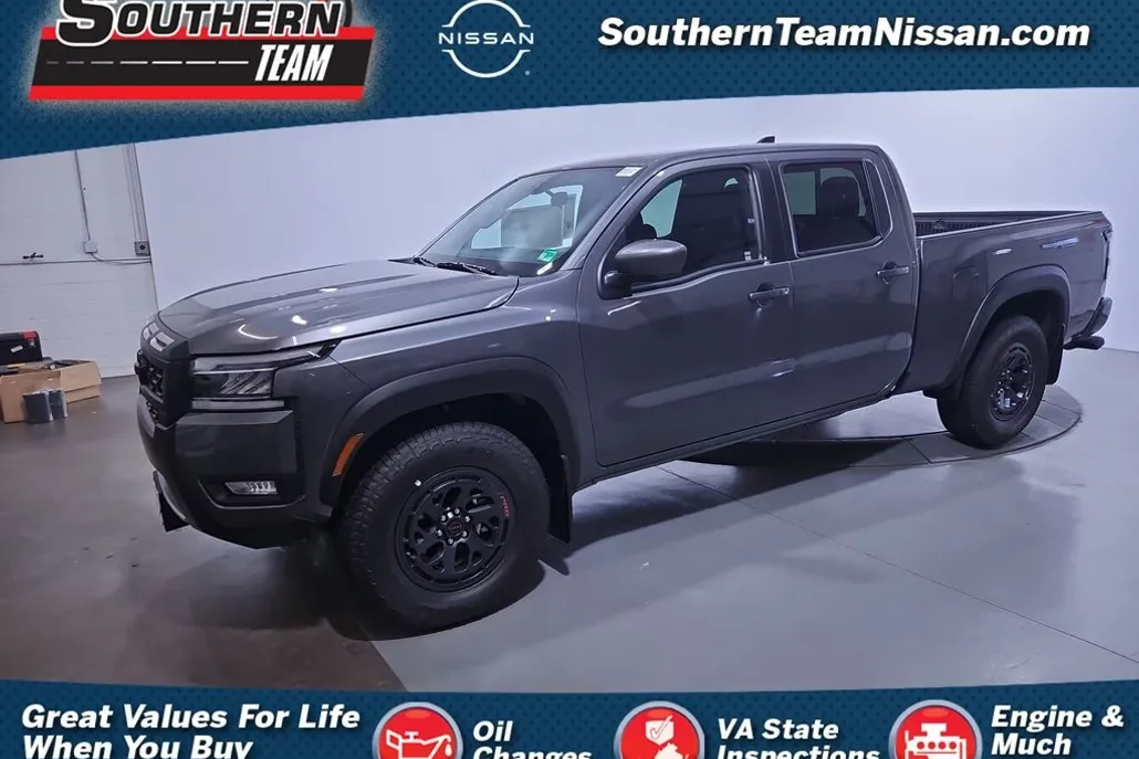 2025 Nissan Frontier PRO-4X photo 1