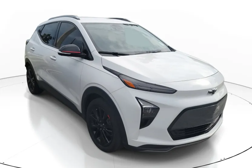 2023 Chevrolet Bolt EUV photo 1