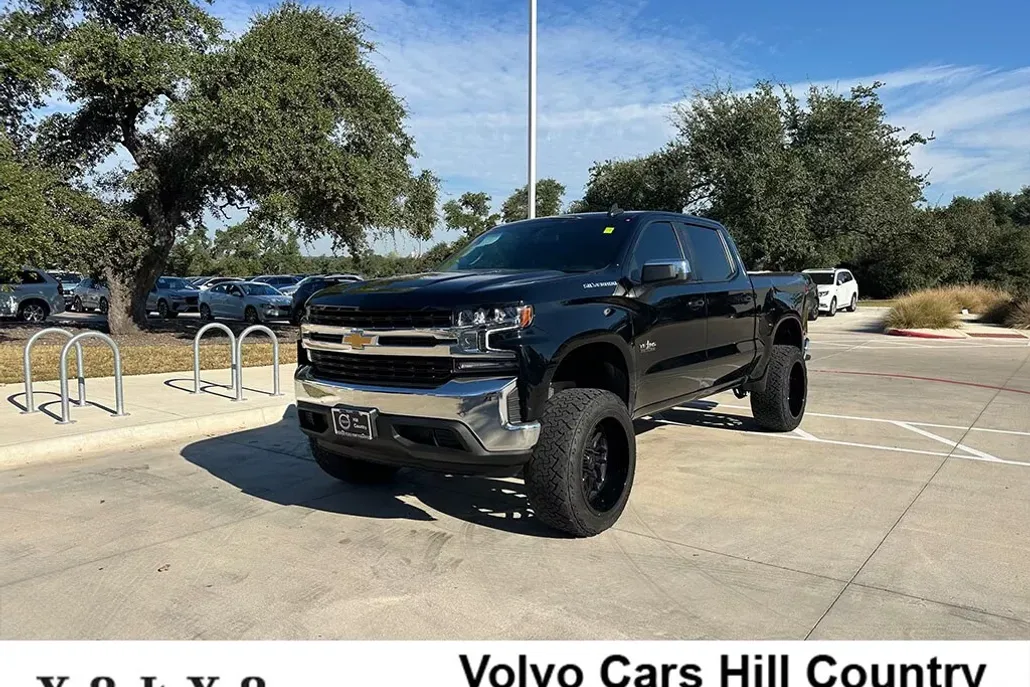 2021 Chevrolet Silverado 1500 photo 1