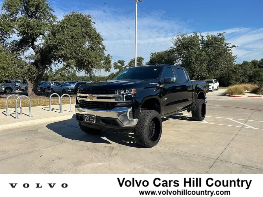 2021 Chevrolet Silverado 1500 photo 1