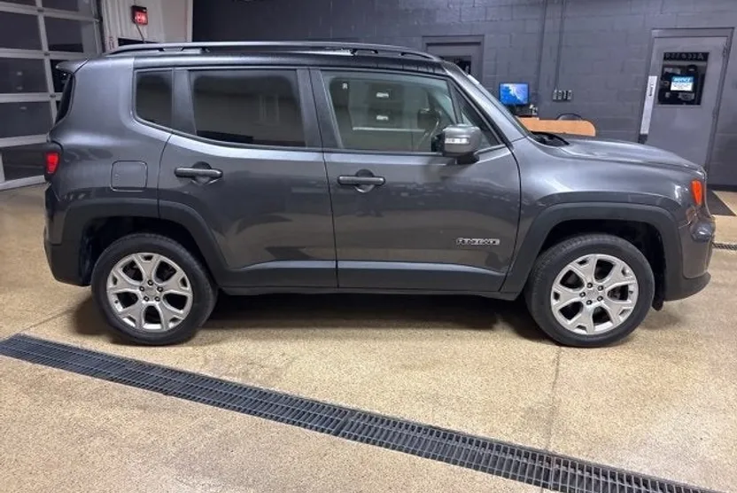2020 Jeep Renegade Limited photo 1