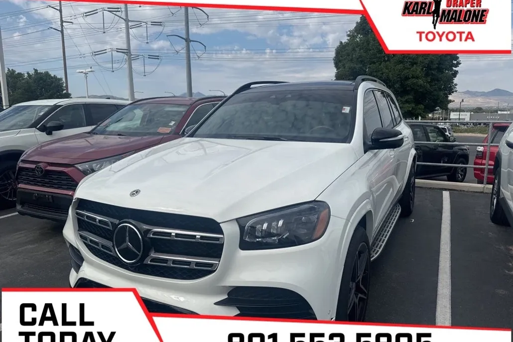 2023 Mercedes Benz GLS 450 4MATIC photo 1