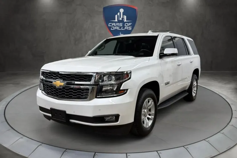 2017 Chevrolet Tahoe LT photo 1