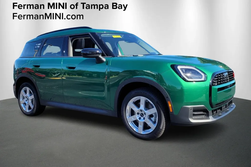 2025 Mini Countryman ALL4 S photo 1