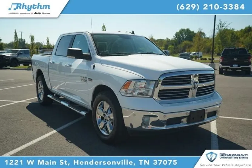 2018 Ram 1500 SLT photo 1