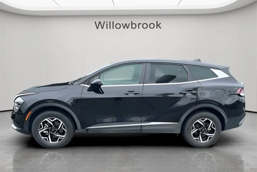 2024 Kia Sportage LX photo 1