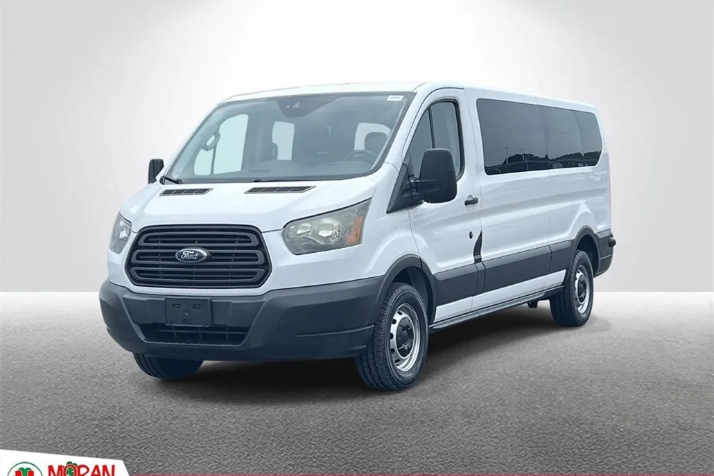 2016 Ford Transit XL photo 1