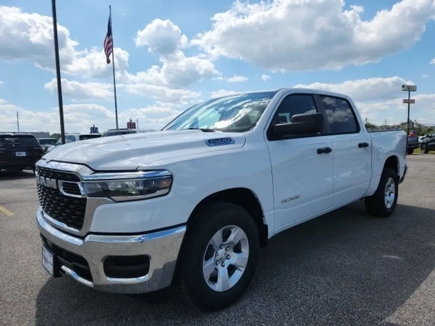 2025 Ram 1500 Tradesman photo 1