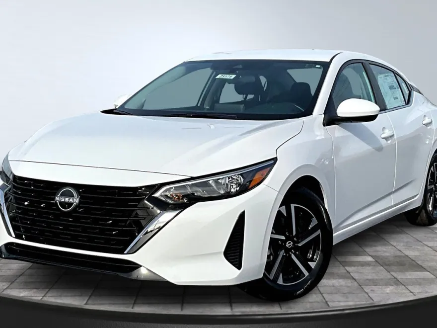 2025 Nissan Sentra SV photo 1