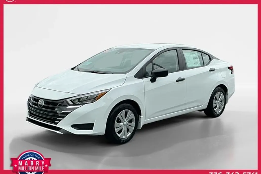 2025 Nissan Versa 1.6 S photo 1