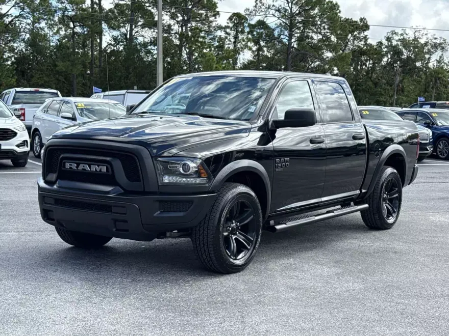 2022 Ram 1500 Classic SLT photo 1