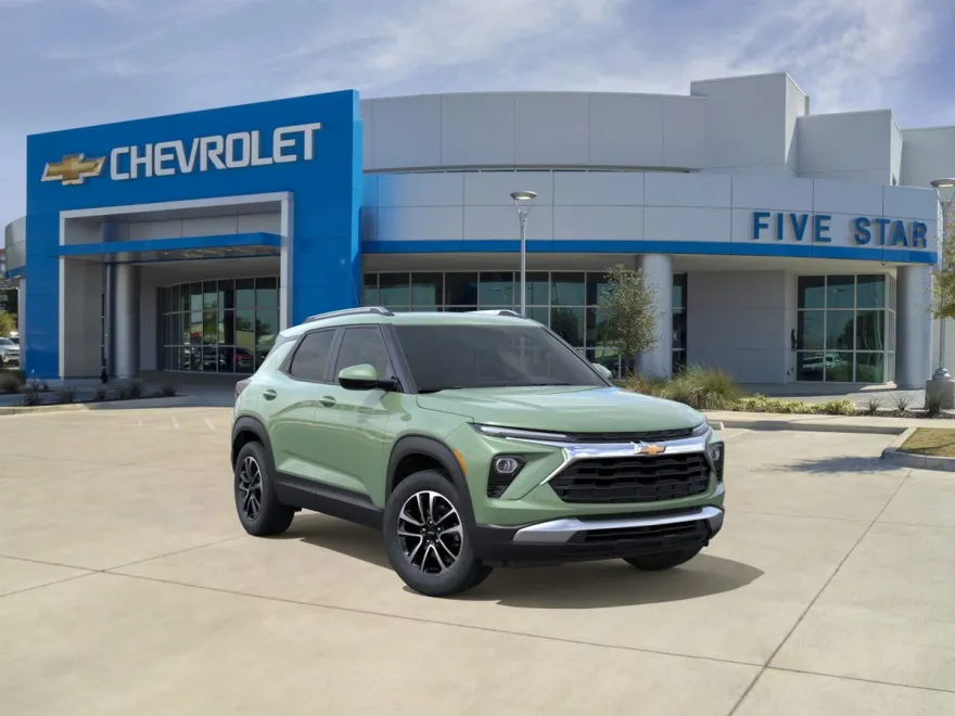 2026 Chevrolet Trailblazer LT photo 1