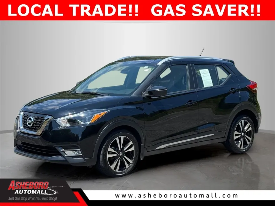 2019 Nissan Kicks SR photo 1