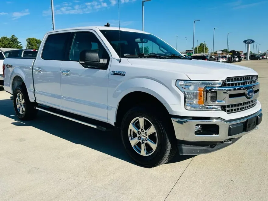 2019 Ford F-150 XLT photo 1