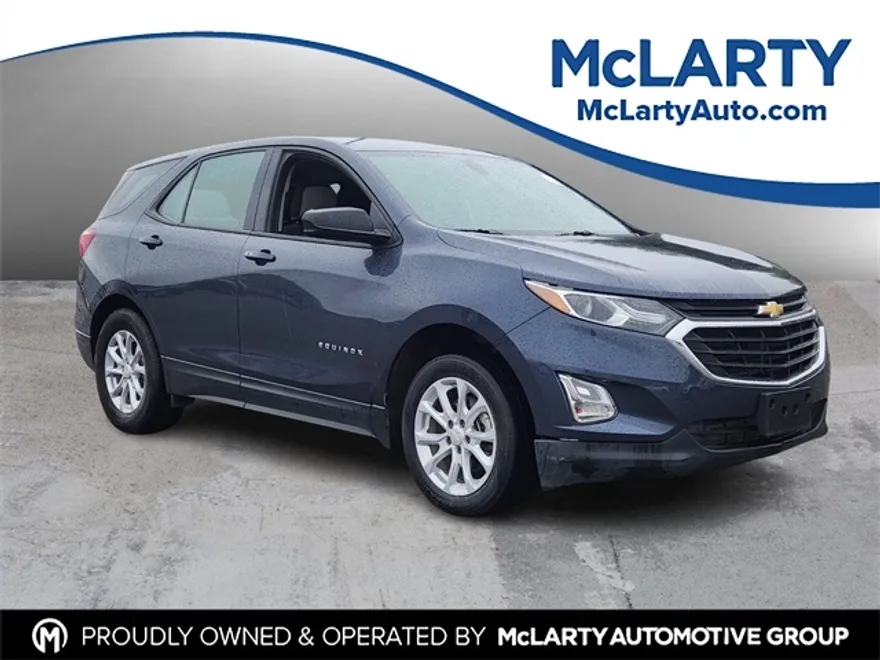 2018 Chevrolet Equinox LS photo 1