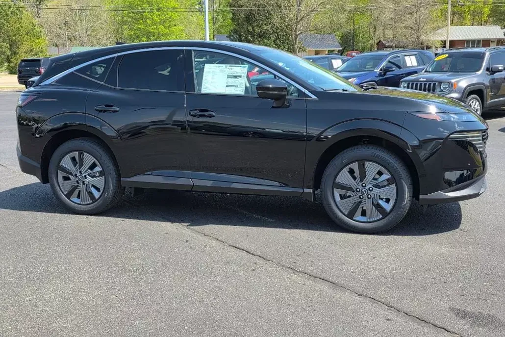 2025 Nissan Murano SL photo 1