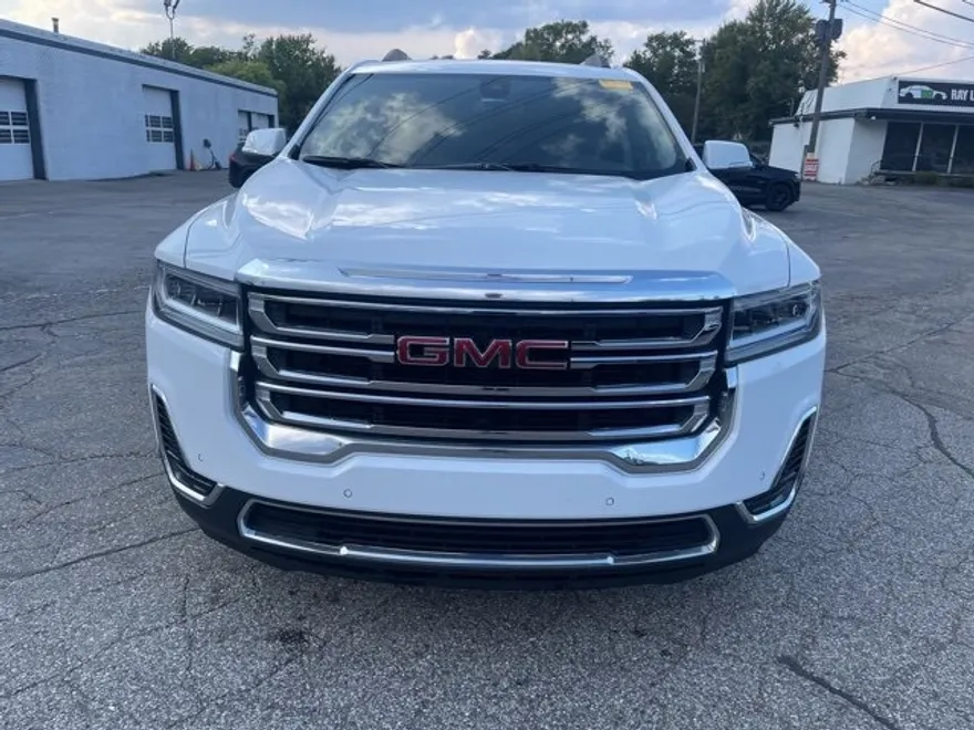 2023 Gmc Acadia SLE photo 1